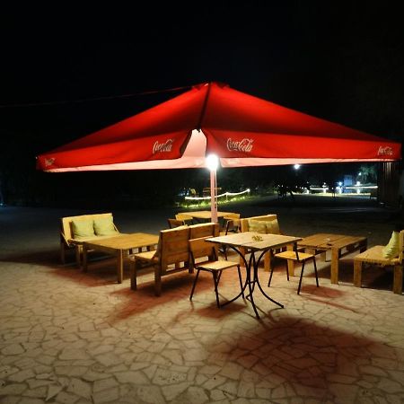 Village Jazz Urcadzor Kültér fotó